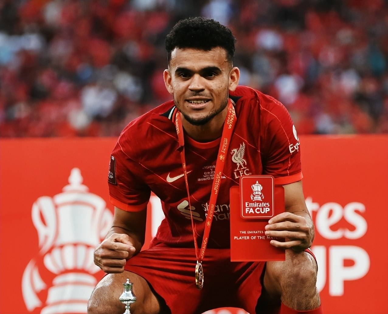 利物浦夺冠收入1.8亿英镑，球队锋线重建，买不到伊萨克该签谁？